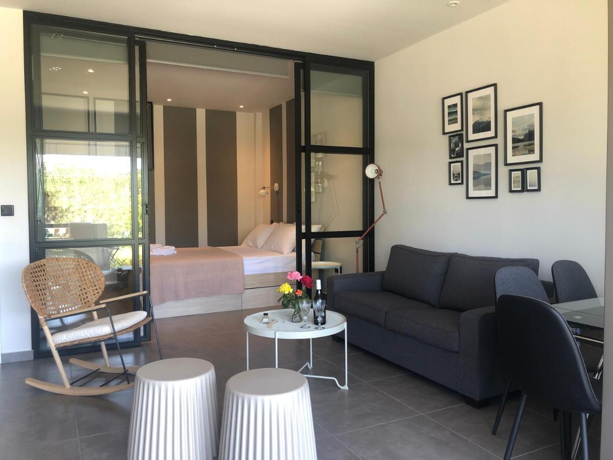 Siviri Suites Экстерьер фото